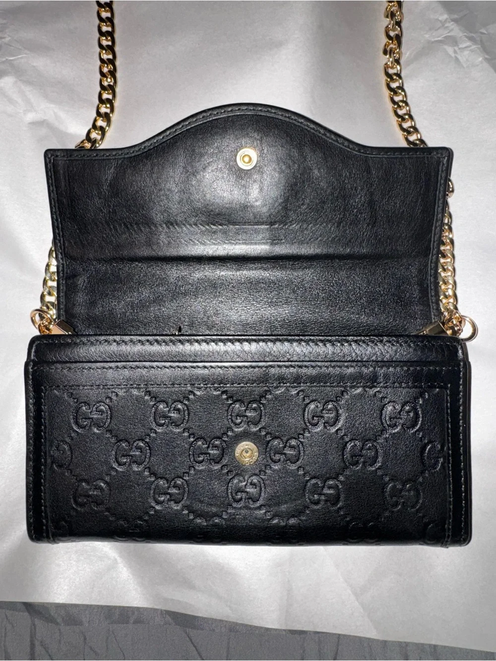 Gucci Black Quilted Leather Wallet on Gold Chain Strap - Picture 3 of 13